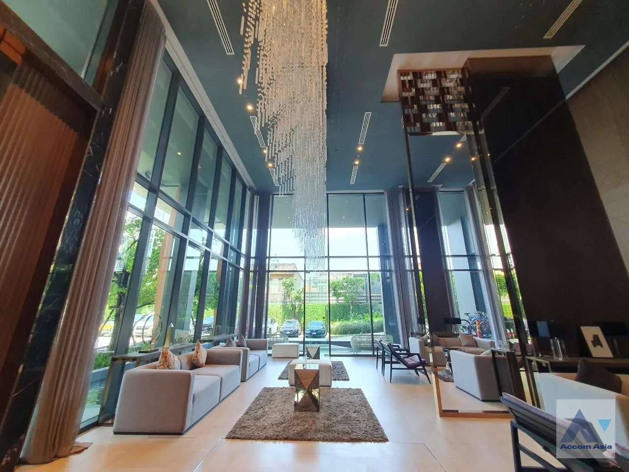  3 br Condominium for rent and sale in Sukhumvit ,Bangkok BTS Ekkamai at C Ekkamai AA38884