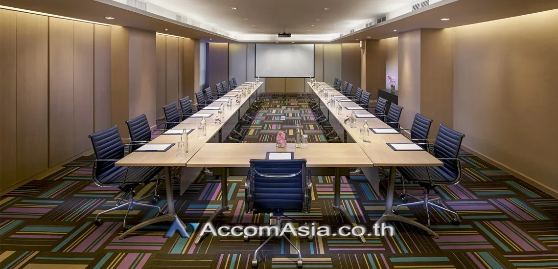  3 br Apartment for rent and sale in Sukhumvit ,Bangkok MRT Sukhumvit - BTS Asok at Perfect for living of family AA24905