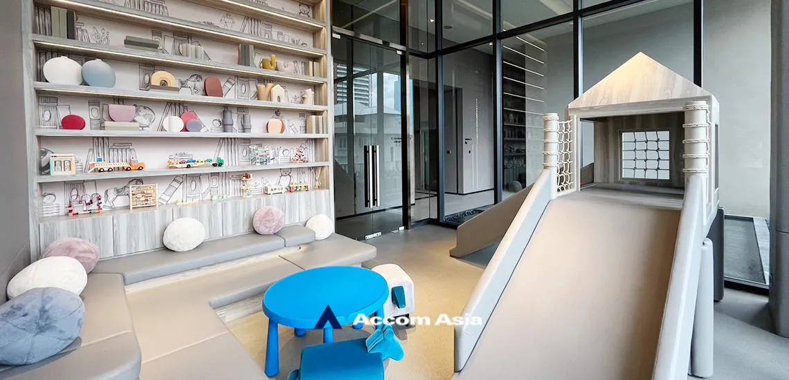  3 br Condominium For Sale in Sukhumvit ,Bangkok BTS Ekkamai - BTS Thong Lo at HYDE Heritage Thonglor AA34688
