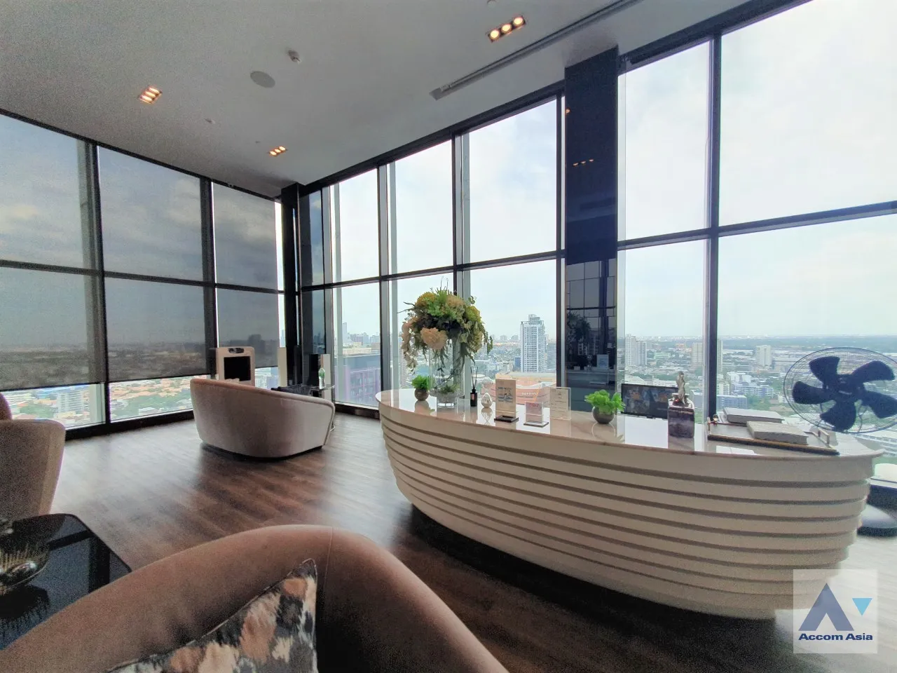  1 br Condominium for rent and sale in Sukhumvit ,Bangkok BTS Ekkamai at Rhythm Ekkamai AA25090