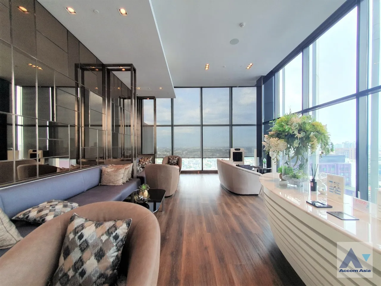  1 br Condominium for rent and sale in Sukhumvit ,Bangkok BTS Ekkamai at Rhythm Ekkamai AA25090