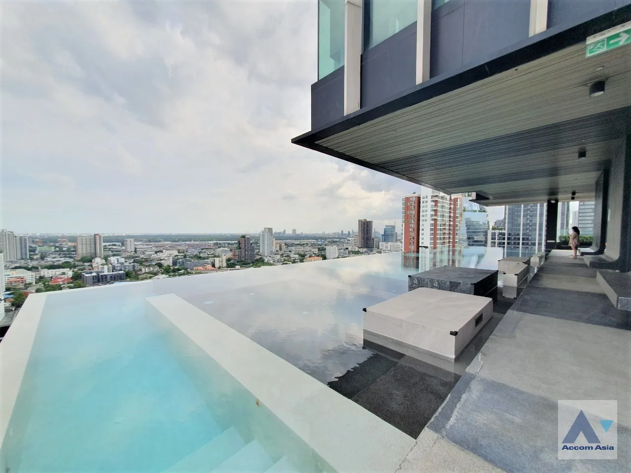  2 br Condominium For Rent in Sukhumvit ,Bangkok BTS Ekkamai at Rhythm Ekkamai AA25504