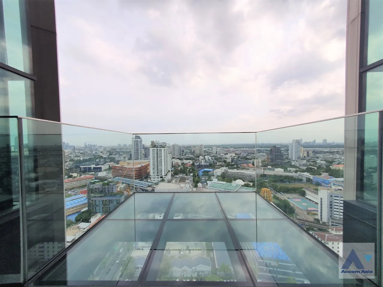  2 br Condominium For Rent in Sukhumvit ,Bangkok BTS Ekkamai at Rhythm Ekkamai AA25504