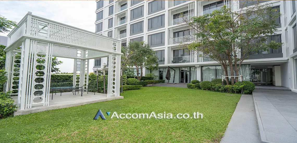  1 br Apartment For Rent in Sukhumvit ,Bangkok BTS Phrom Phong at Luxurious Suites AA30871