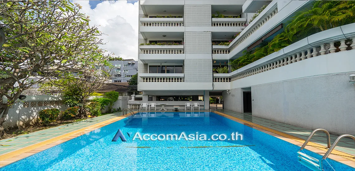  3 br Apartment for rent and sale in Sukhumvit ,Bangkok BTS Thong Lo at Charming apartment AA32059