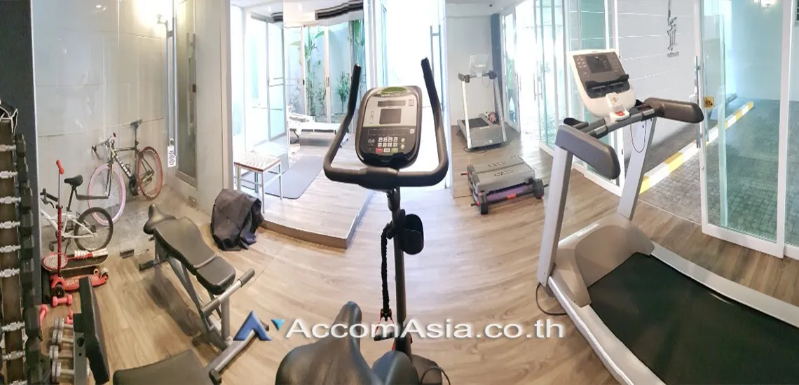  3 br Apartment For Rent in Sukhumvit ,Bangkok BTS Thong Lo at Service Apartment AA30703