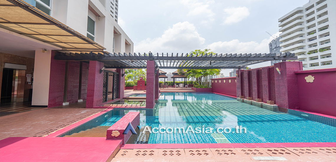  3 br Apartment for rent and sale in Sukhumvit ,Bangkok BTS Phrom Phong at The rooms are luxurious & comfortable AA31120