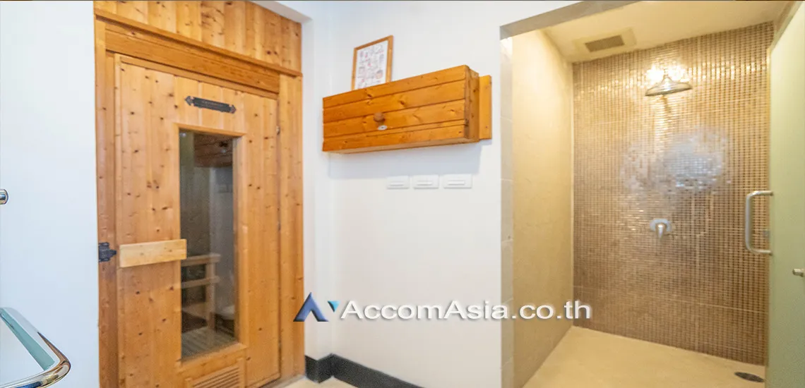 3 br Apartment for rent and sale in Sukhumvit ,Bangkok BTS Phrom Phong at The rooms are luxurious & comfortable AA31120