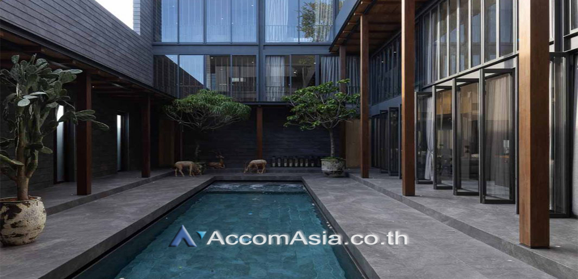  1  4 br House For Sale in Samutprakan ,Samutprakan BTS Bearing at Super Luxury AA31139