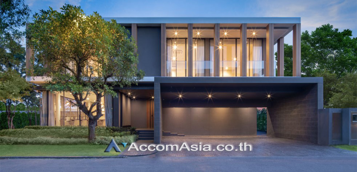  4 br House For Sale in Samutprakan ,Samutprakan BTS Bang Na at Luxury Modern Style AA39409