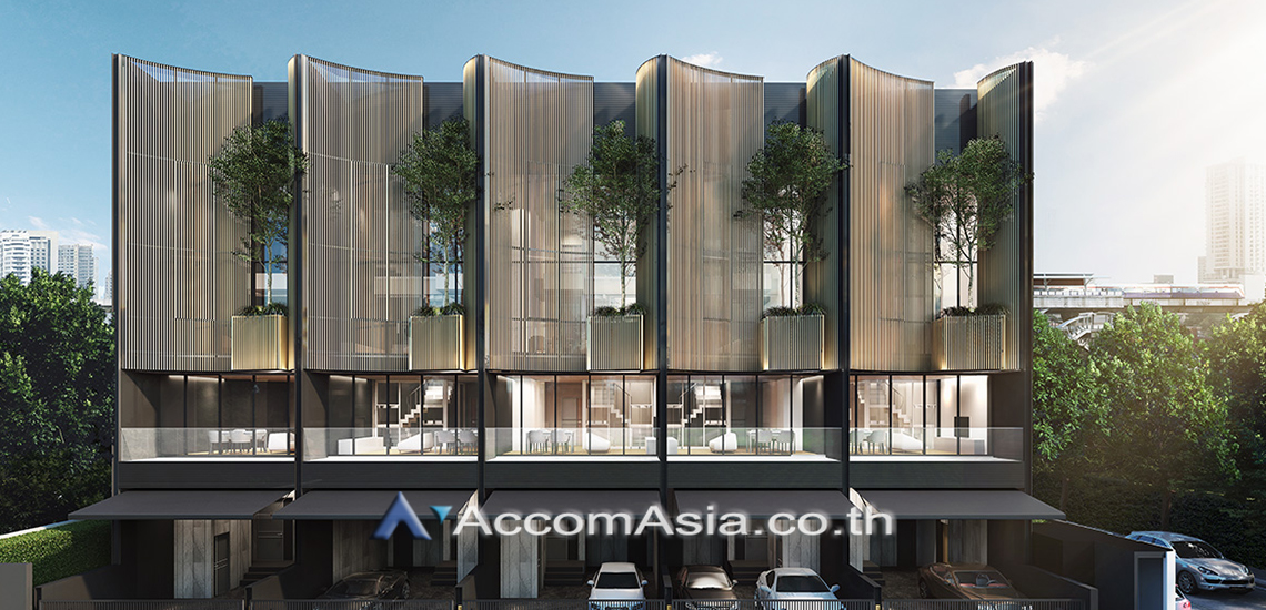  4 br Townhouse For Sale in Sukhumvit ,Bangkok BTS Thong Lo at New style premium with usable area AA32344