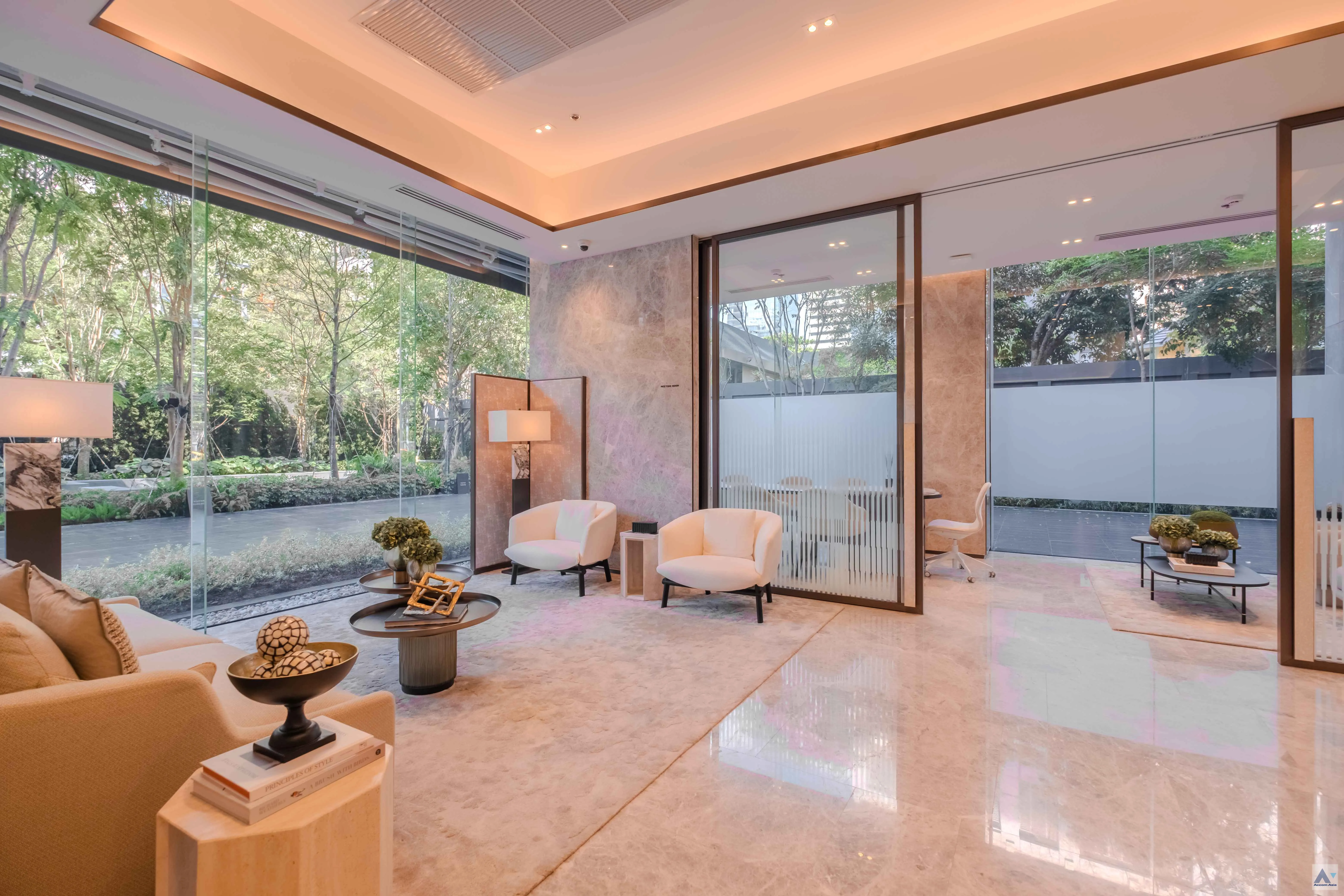  1 br Condominium For Rent in Ploenchit ,Bangkok BTS Ploenchit at Tonson One Residence AA41738