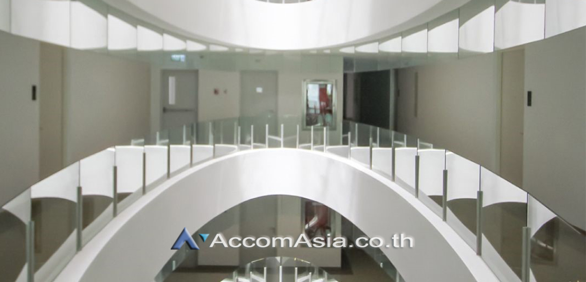  3 Vertiq Rama 4 Siam - Condominium - Si Phraya - Bangkok / Accomasia