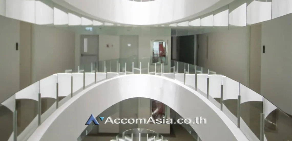  2 br Condominium For Sale in Silom ,Bangkok MRT Sam Yan - BTS Sala Daeng at Vertiq Rama 4 Siam AA33359