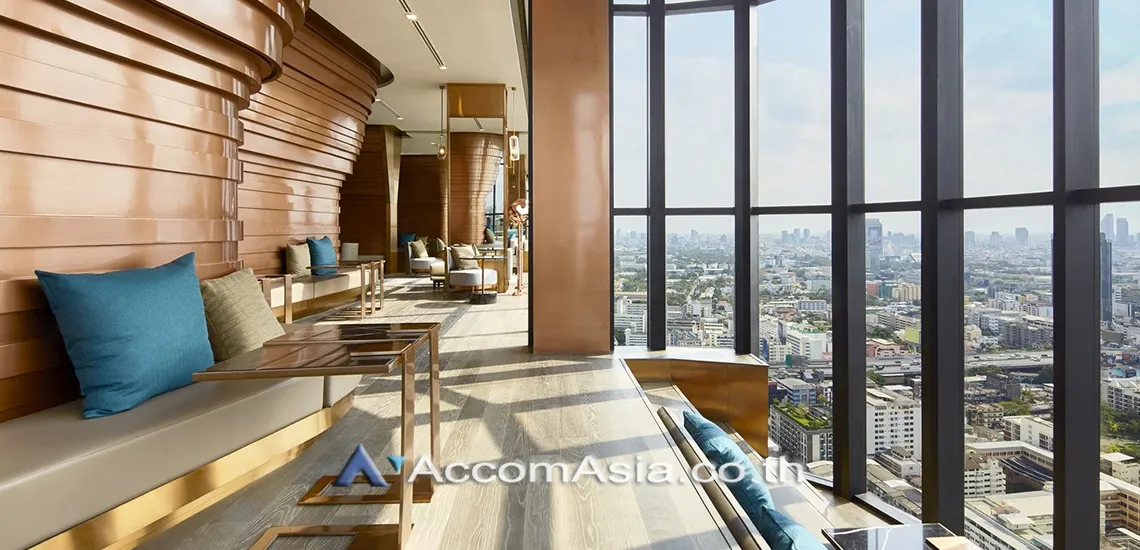  2 br Condominium For Sale in  ,Bangkok BTS Victory Monument at Ideo Q Victory AA40162