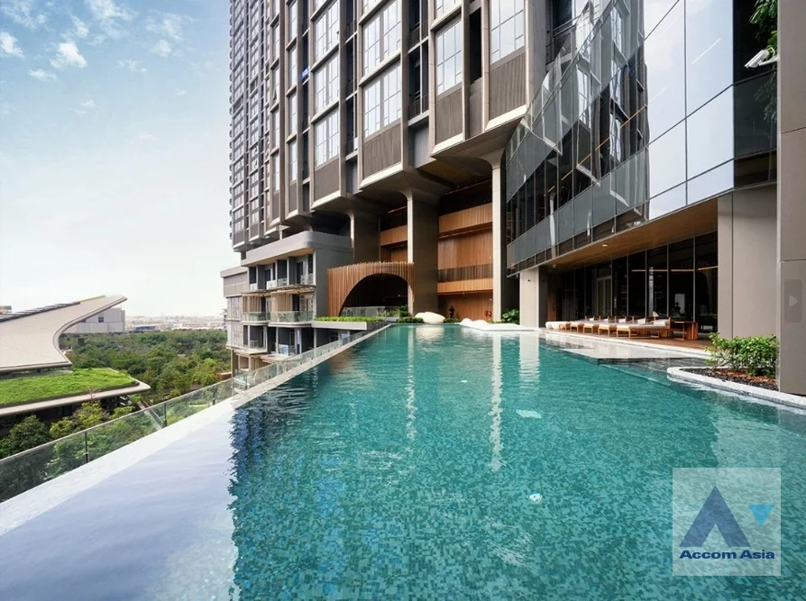  3 br Condominium For Sale in Samutprakan ,Samutprakan BTS Bang Na at Whizdom The Forestias AA32630