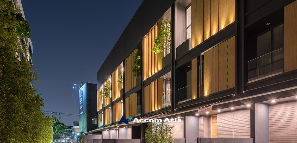  3 Luxury Style in Prime Location - Townhouse - Sukhumvit - Bangkok / Accomasia