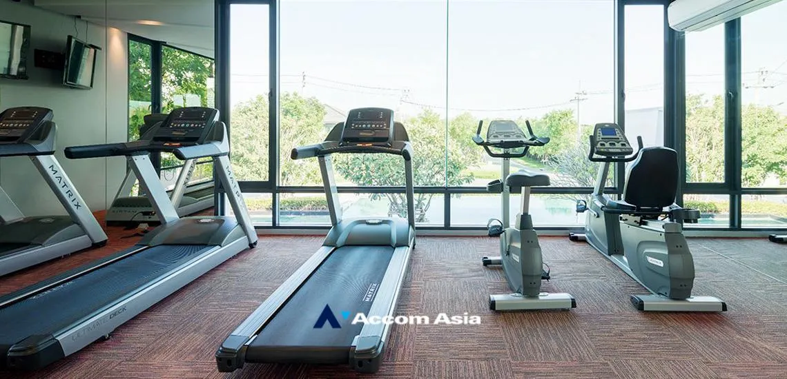  4 br House for rent and sale in Samutprakan ,Samutprakan  at House in Compound AA40573