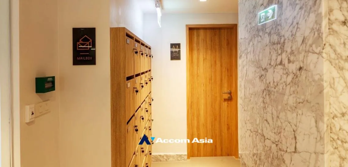  Studio Apartment for rent and sale in Ploenchit ,Bangkok BTS Ploenchit - MRT Lumphini at Cozy Style with Good Surrounding AA33176