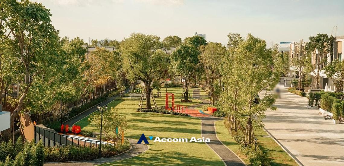  3 br Townhouse For Sale in Samutprakan ,Samutprakan  at House AA33199