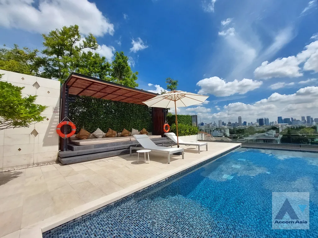  2 br Condominium For Sale in Sathorn ,Bangkok  at The Issara Sathorn AA36690