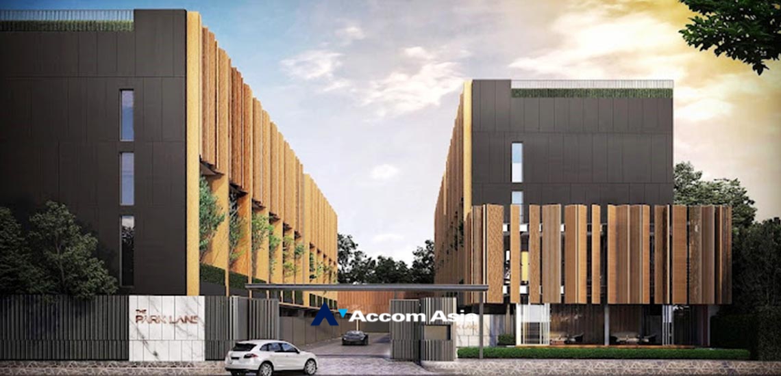  4 br Townhouse for rent and sale in Bang Na ,Bangkok BTS Bearing at The Park Lane Sukhumvit 105 AA45523