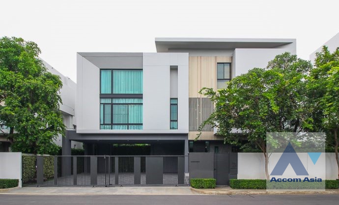  4 br House for rent and sale in Latkrabang ,Bangkok ARL Ban Thap Chang at Nantawan Rama 9-Srinakarin AA41353