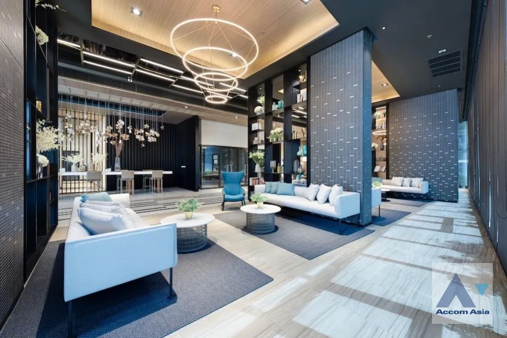  2 br Condominium For Sale in Phaholyothin ,Bangkok  at The Parkland Charan-Pinklao AA35897