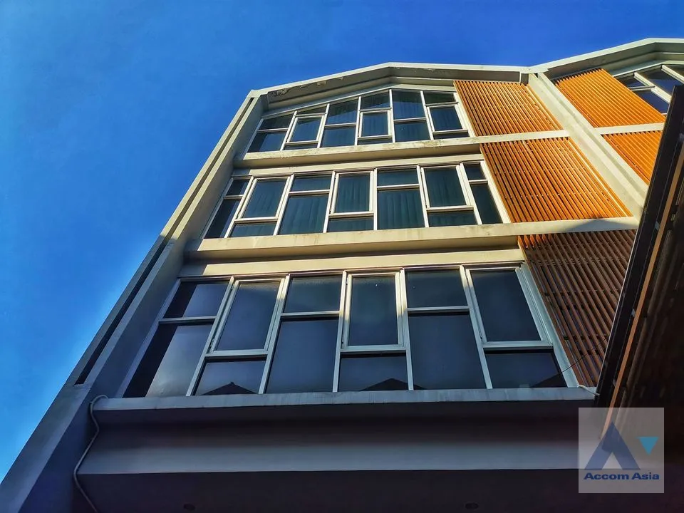  3 br Townhouse For Rent in Sukhumvit ,Bangkok BTS Udomsuk at Hof UdomSuk AA37932