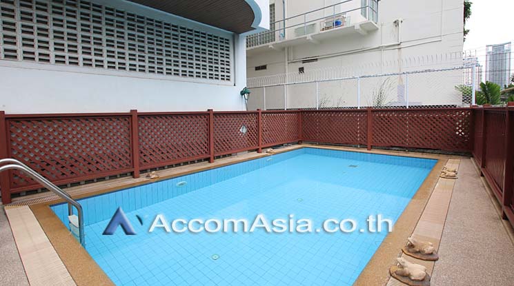 4 br Apartment for rent and sale in Sukhumvit ,Bangkok BTS Asok - MRT Phetchaburi at High rise building 1415954