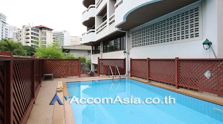  2 br Apartment For Rent in Sukhumvit ,Bangkok MRT Phetchaburi - BTS Asok at High rise building AA45662