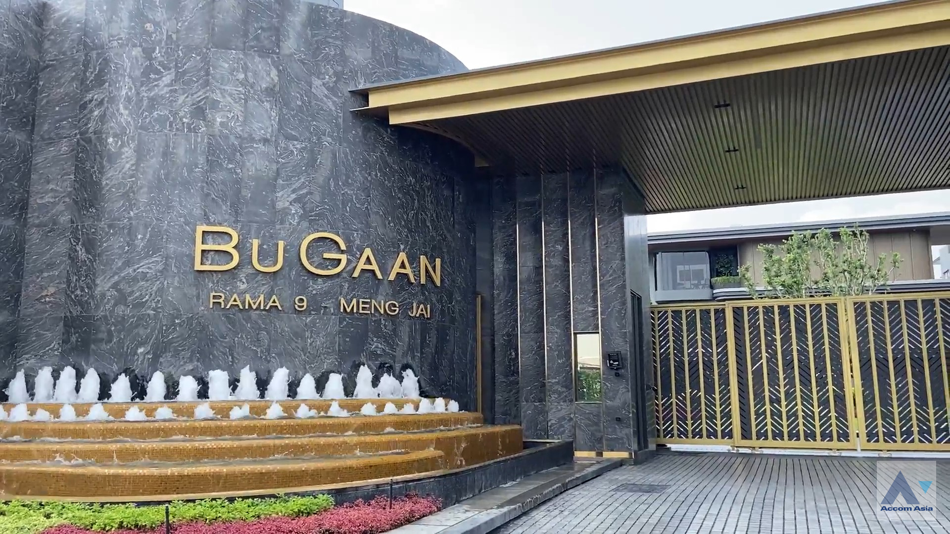  1 BuGaan Rama9 - Mengjai - House - Pracha Uthit - Bangkok / Accomasia