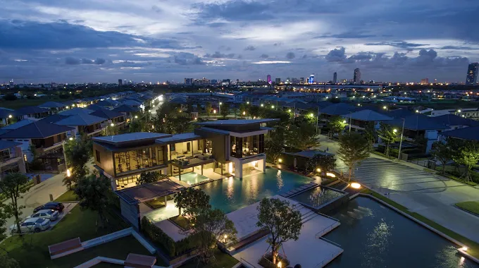  4 br House for rent and sale in Samutprakan ,Samutprakan  at Mantana 2 Bangna Km.7 AA41262