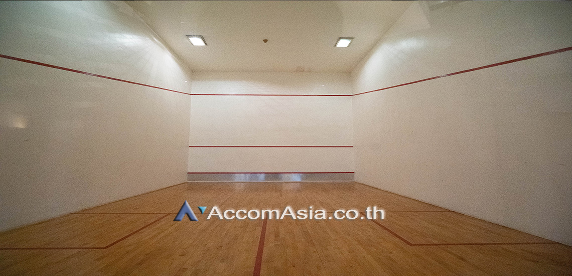  4 br Condominium For Rent in Sukhumvit ,Bangkok BTS Nana at Kallista Mansion AA44380