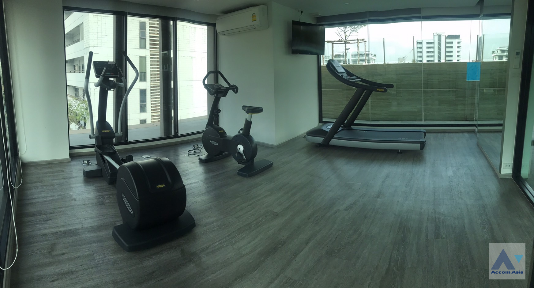  3 Living In Bangkok - Apartment - Sukhumvit - Bangkok / Accomasia