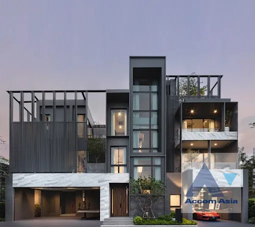  1  4 br House For Sale in Lat Phrao ,Bangkok MRT Lat Phrao at 95E1 Ninety Five East One AA42321