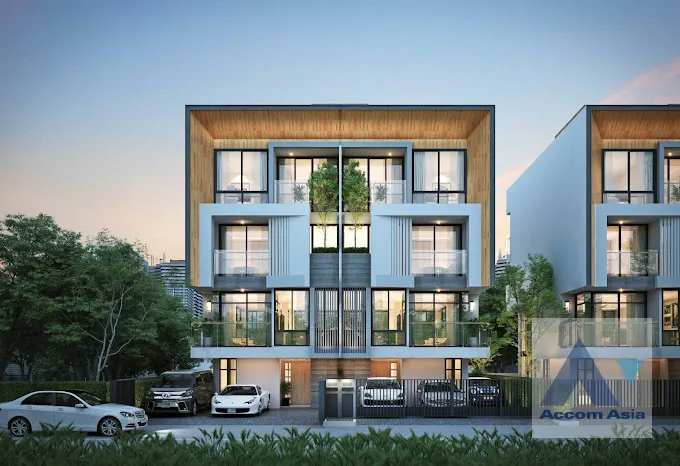  4 br House For Sale in Pattanakarn ,Bangkok  at Phumi Sukhumvit 77 AA42351