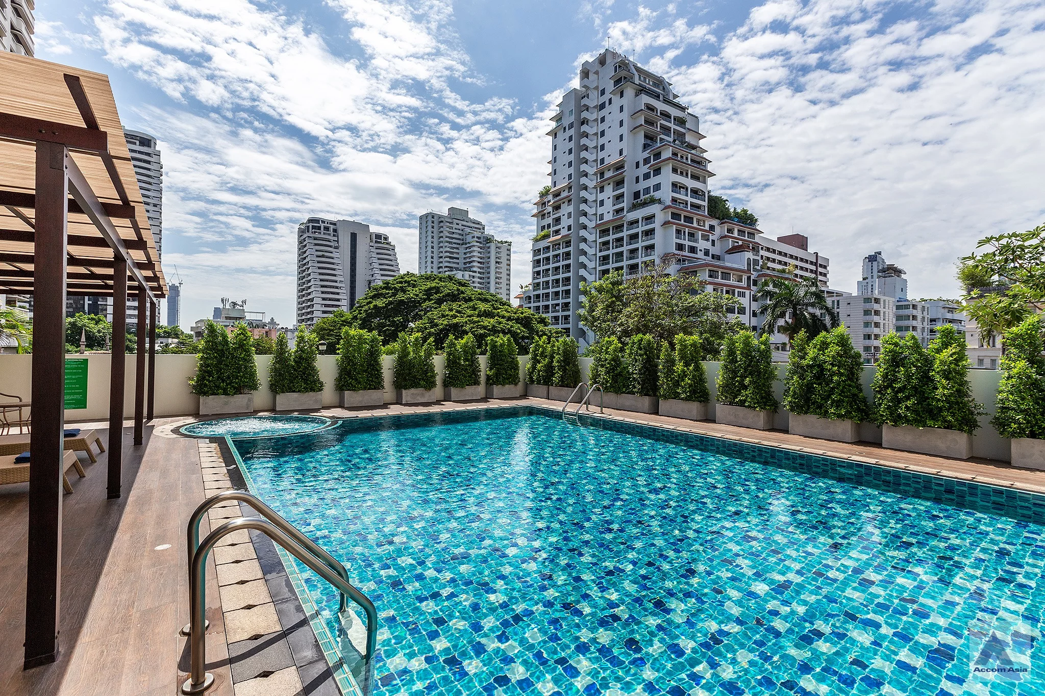  1 Sirin Place Serviced Apartment - Apartment - Sukhumvit - Bangkok / Accomasia