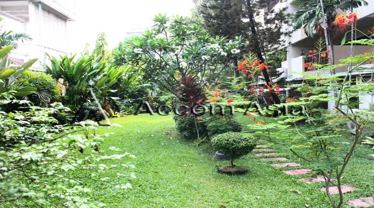  2 br Apartment for rent and sale in Sathorn ,Bangkok BTS Chong Nonsi at Low rise residence 1416775