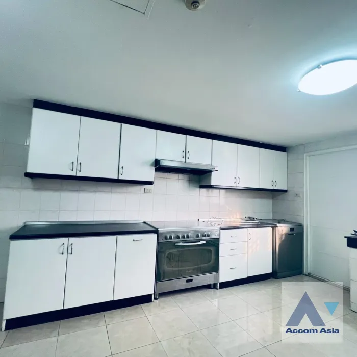 9  3 br Apartment For Rent in Sukhumvit ,Bangkok BTS Phrom Phong at Family Size Residence Starting at 280 Sqm 1006701