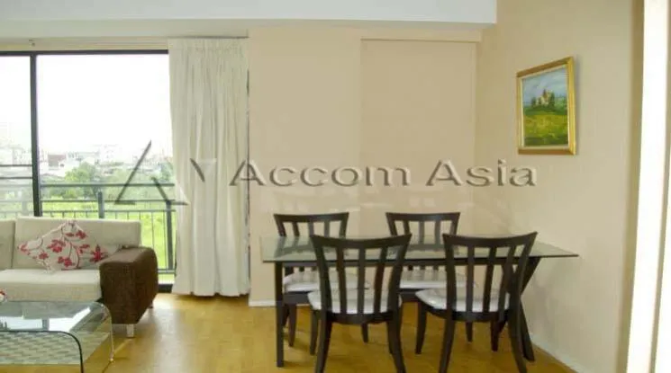 unit 2 Bedrooms  Condominium For Rent in Ratchadaphisek, Bangkok  near MRT Thailand Cultural Center (210055)