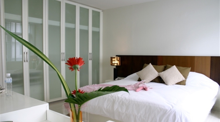  1  Apartment For Rent in Silom ,Bangkok MRT Lumphini - BTS Sala Daeng at Boutique Style Building 110076