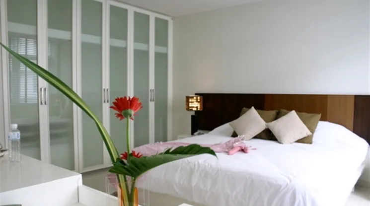 unit Apartment For Rent in Silom, Bangkok  near MRT Lumphini - BTS Sala Daeng (110076)