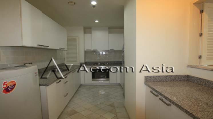 4  3 br Apartment For Rent in Sukhumvit ,Bangkok BTS Phrom Phong at High-Rise Serviced Apartment Near The Em District 110089