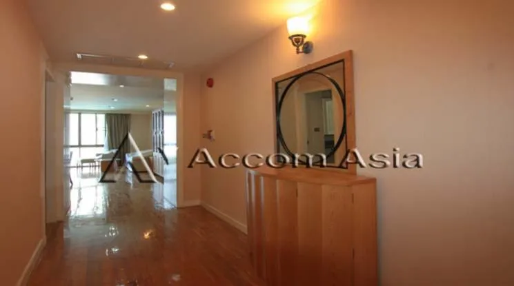 5  3 br Apartment For Rent in Sukhumvit ,Bangkok BTS Phrom Phong at High-Rise Serviced Apartment Near The Em District 110089