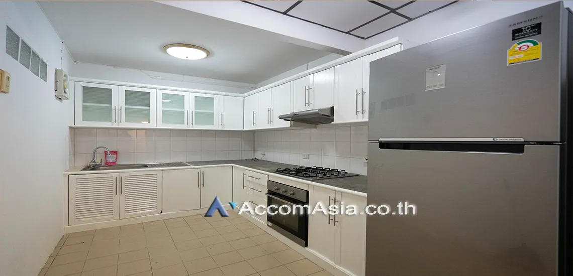 unitBig Balcony, Pet friendly |  2 Bedrooms  Apartment For Rent & Sale in Sukhumvit, Bangkok  near MRT Sukhumvit - BTS Asok (310156)