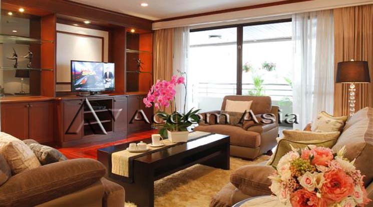  2  3 br Apartment For Rent in Sukhumvit ,Bangkok MRT Sukhumvit - BTS Asok at Warm Family Atmosphere 1007401