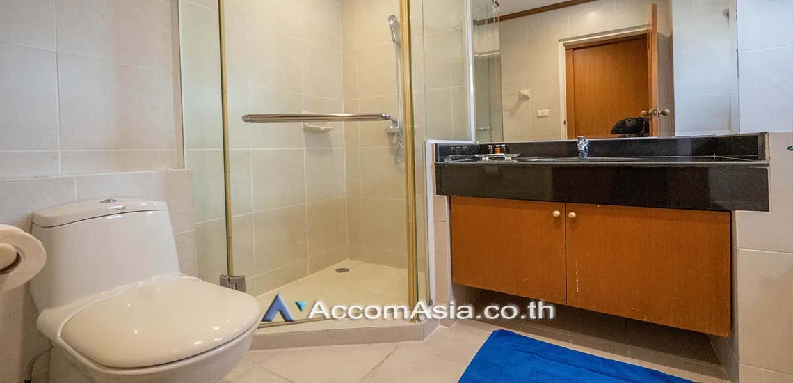8  3 br Apartment for rent and sale in Sukhumvit ,Bangkok BTS Nana at Comfortable and Fully Furnished Apartment near BTS 1007501