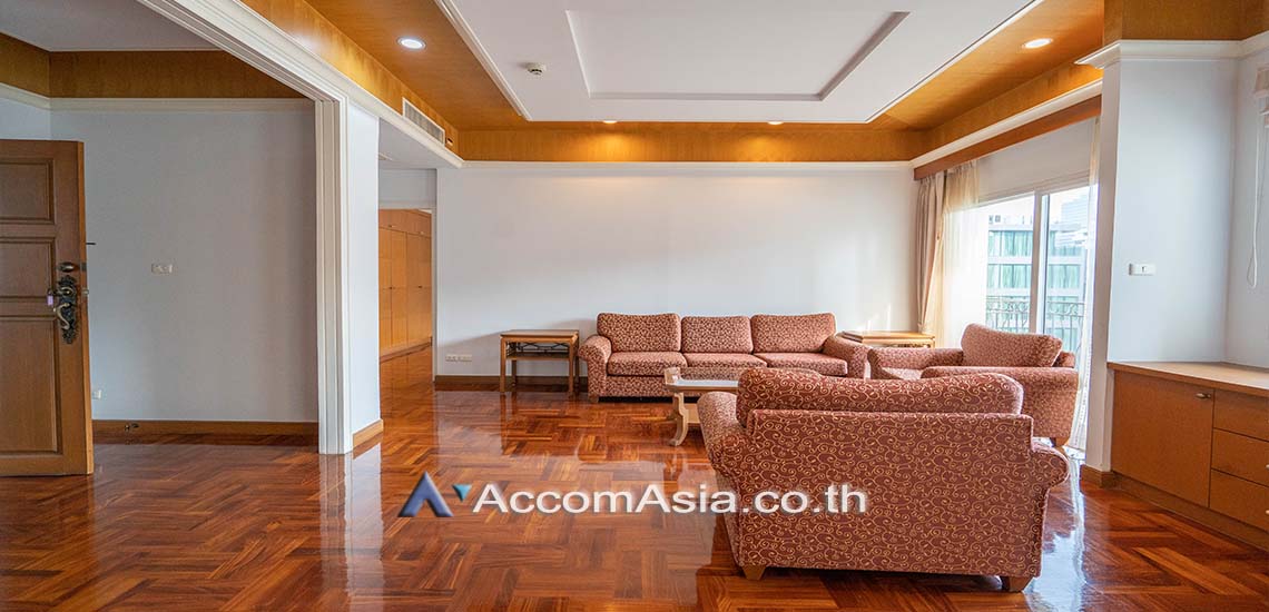  2  3 br Apartment For Rent in Sukhumvit ,Bangkok BTS Nana at Comfortable and Fully Furnished Apartment near BTS 1007501