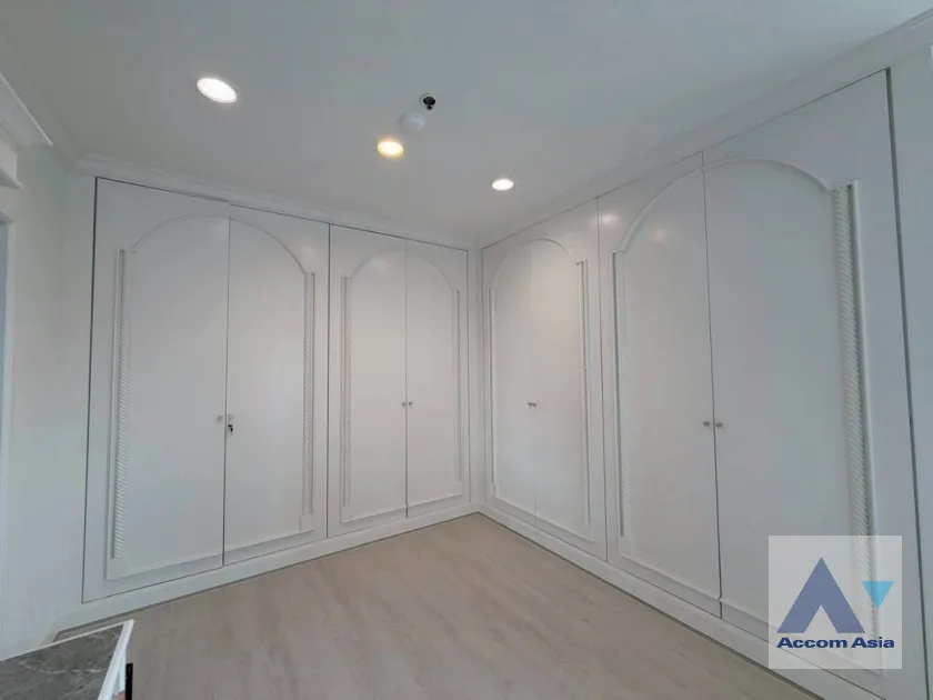 14  4 br Apartment for rent and sale in Sukhumvit ,Bangkok BTS Asok - MRT Sukhumvit at Perfect Apartment for Big Family, Prime Location Near Main Street 610190